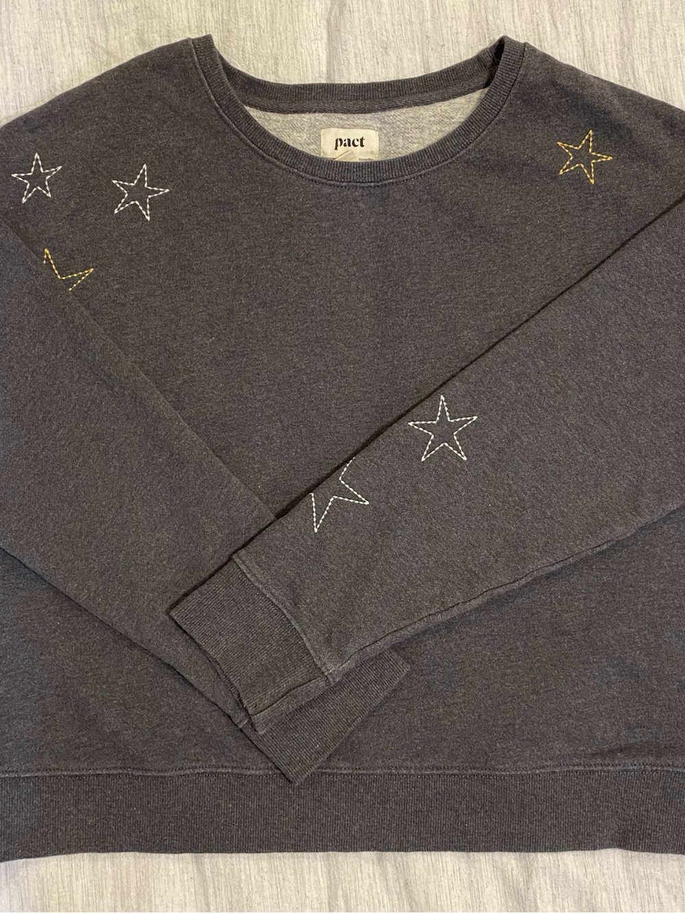 Pact Organic Cotton Embroidered Star Sweatshirt